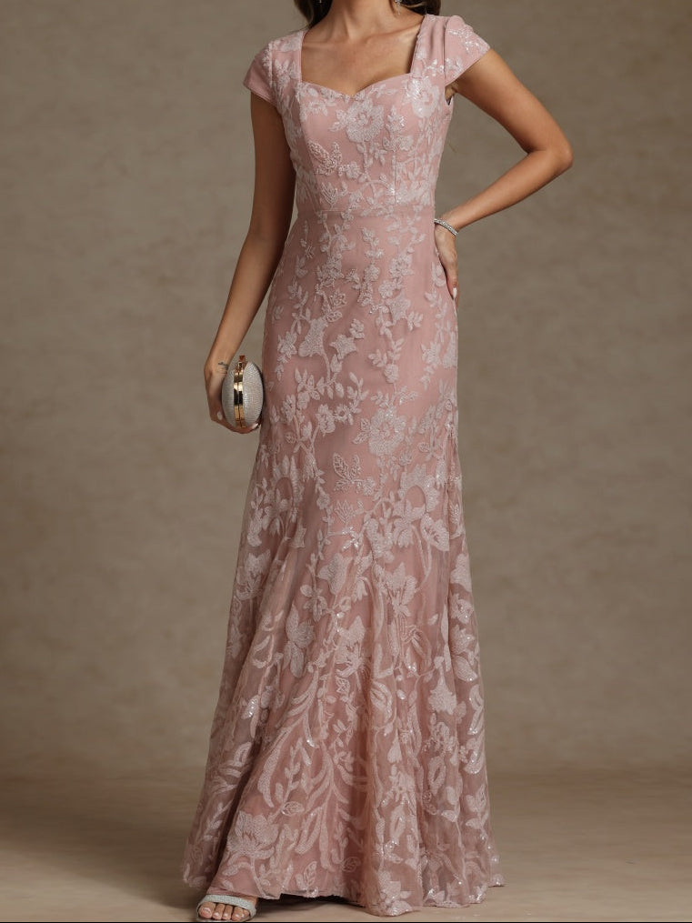 Sheath/Column Sweetheart Short Sleeves Mother of the Bride Dresses with Sequins