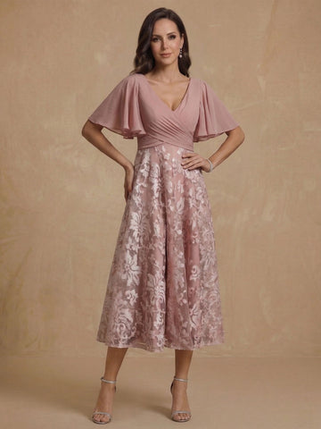 A-Line/Princess V-Neck Short Sleeves Ruched Mother of the Bride Dresses With Sequins