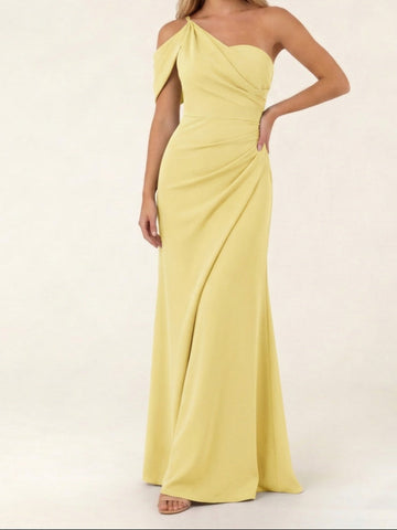 Sheath/Column Asymmetrical One-Shoulder Ruched Long Bridesmaid Dresses