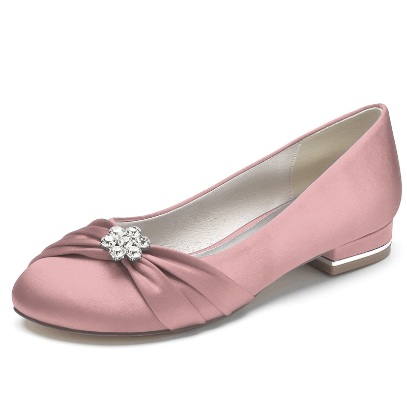 Women's Wedding Shoes Closed Toe Square Heel Elegant Bridal Shoes with Ruffles & Rhinestone