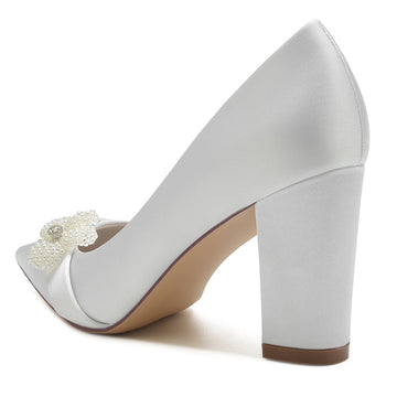 Women's Wedding Shoes White Closed Toe Block Heel Bridal Shoes with Pearl Flower