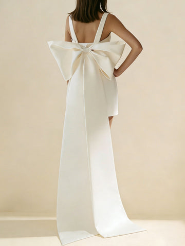 Sheath/Column Short/Mini Square Neck Satin Wedding Dresses Little White Dress with Bow Back Sleeveless