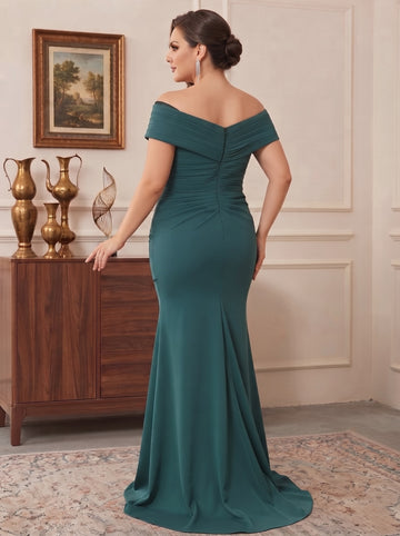 Sheath/Column Off-the-Shoulder Sleeveless Floor-Length Plus Size Mother of the Bride Dresses With Ruffles