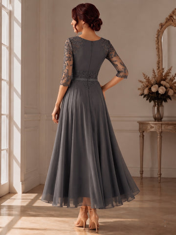 A-Line/Princess Scoop Tea-Length Mother of the Bride Dresses