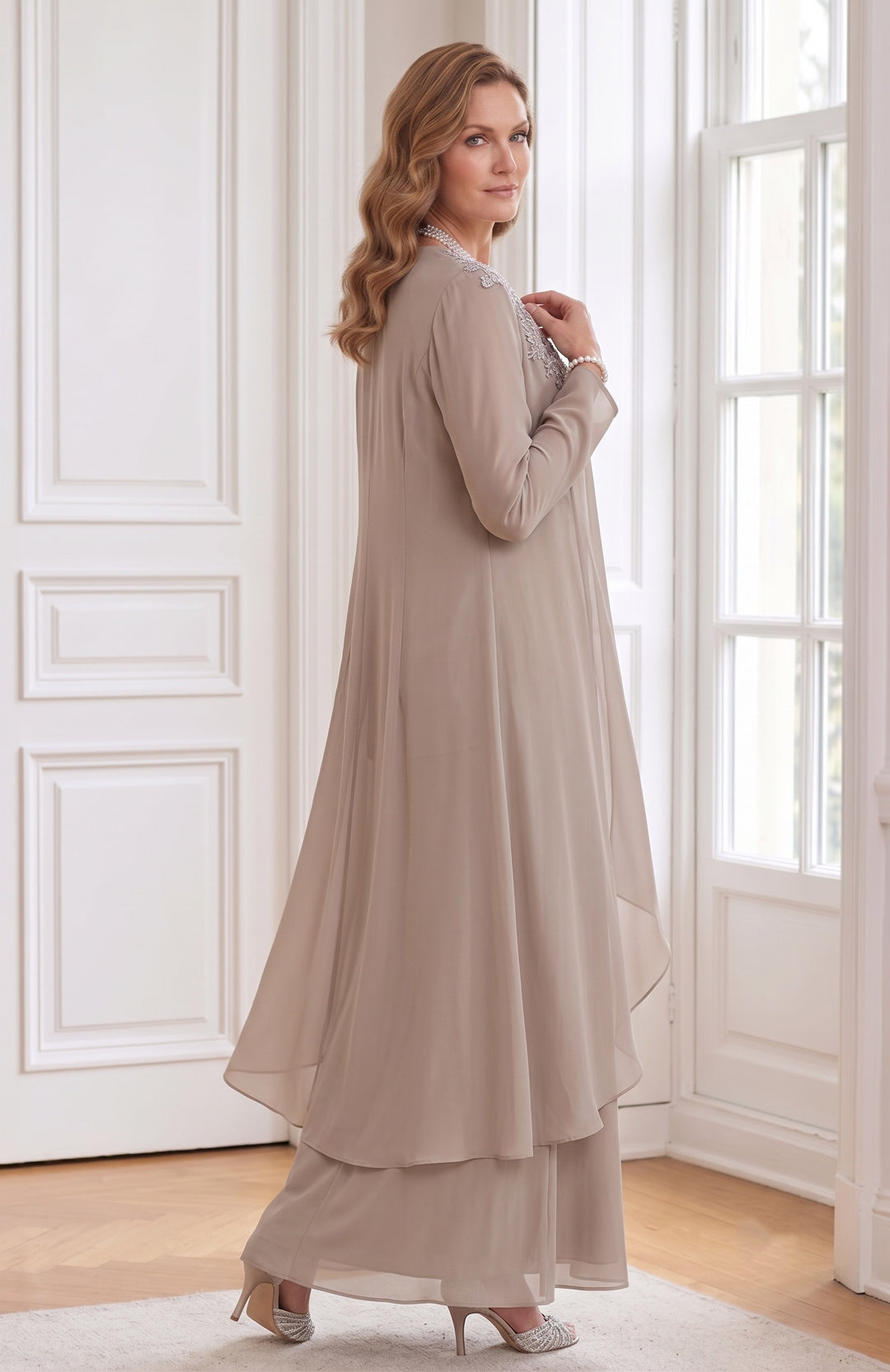 A-Line/Princess V-Neck Floor-Length Mother of the Bride Dresses