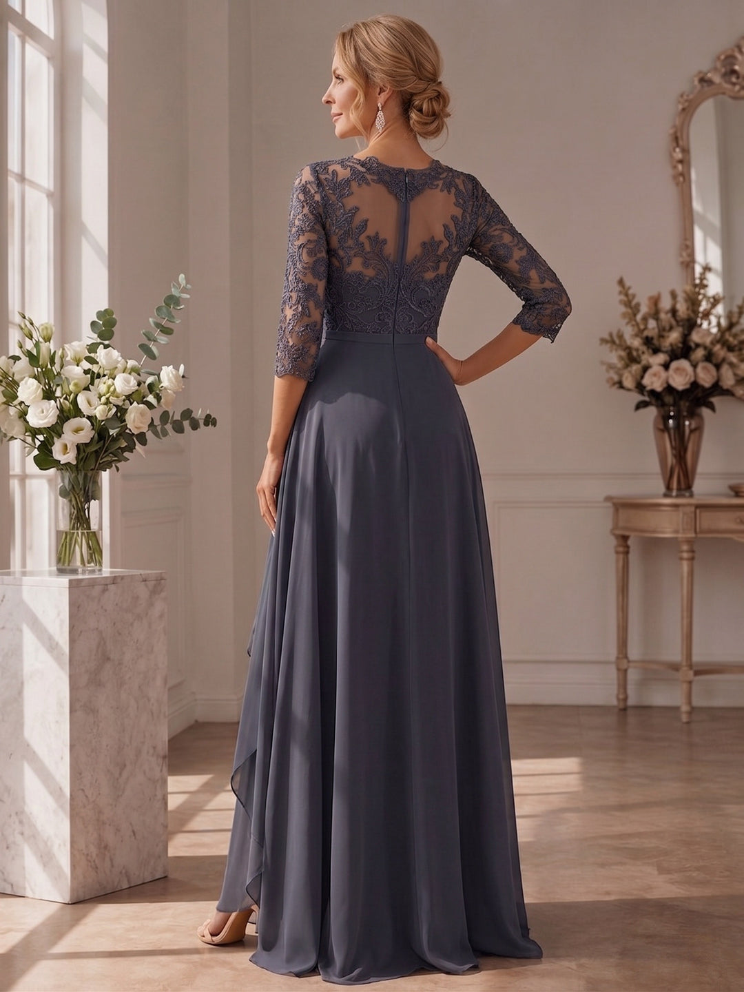 A-Line/Princess Scoop Floor-Length Mother of the Bride Dresses