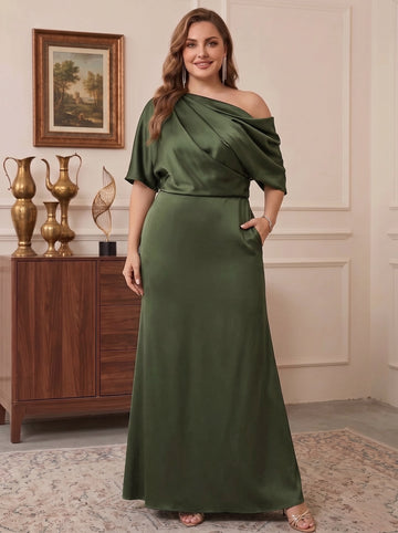Sheath/Column One-Shoulder Floor-Length Plus Size Mother of the Bride Dresses with Ruched