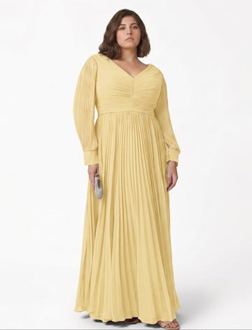 A-Line/Princess V-neck Long Sleeves Floor-Length Plus Size Mother of the Bride Dresses with Pleated