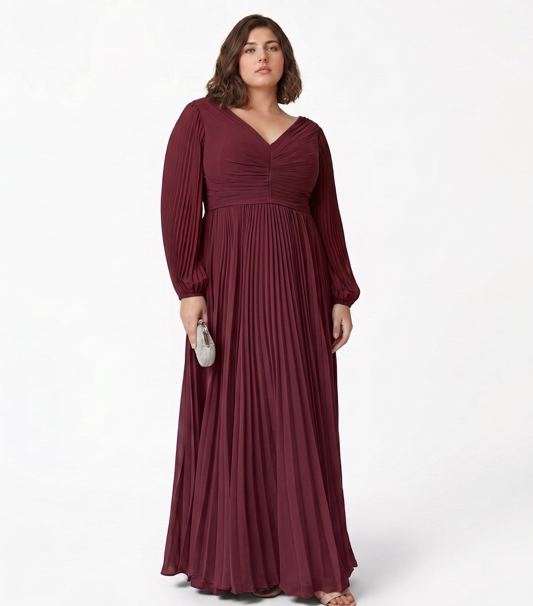 A-Line/Princess V-neck Long Sleeves Floor-Length Plus Size Mother of the Bride Dresses with Pleated