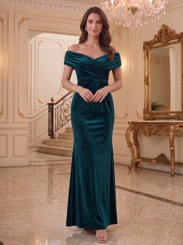 Sheath/Column Off-the-Shoulder Floor-Length Elegant Velvet Mother of the Bride  & Groom Dresses