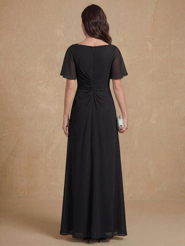 A-Line/Princess V-Neck Short Sleeves Chiffon Mother of the Bride & Groom Dresses with Appliques & Ruffles