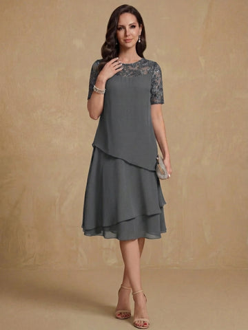 A-Line/Princess Jewel Neck Short Sleeves Knee-Length Mother of the Bride & Groom Dresses with Ruffles & Lace Appliques & Sequins