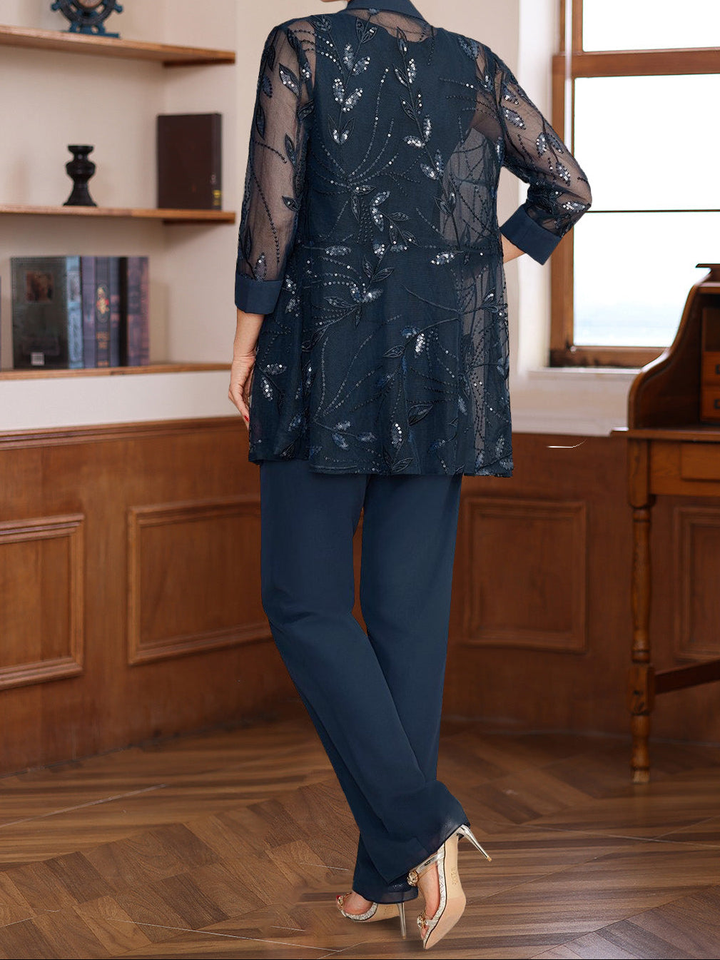 3 Pieces Scoop Sleeveless Floor-Length Mother of the Bride Pantsuits with Appliques & Sequins & Jacket