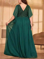 A-Line/Princess Chiffon Short Sleeves V-Neck Plus Size Mother of the Bride Dresses Sequins Floor-Length