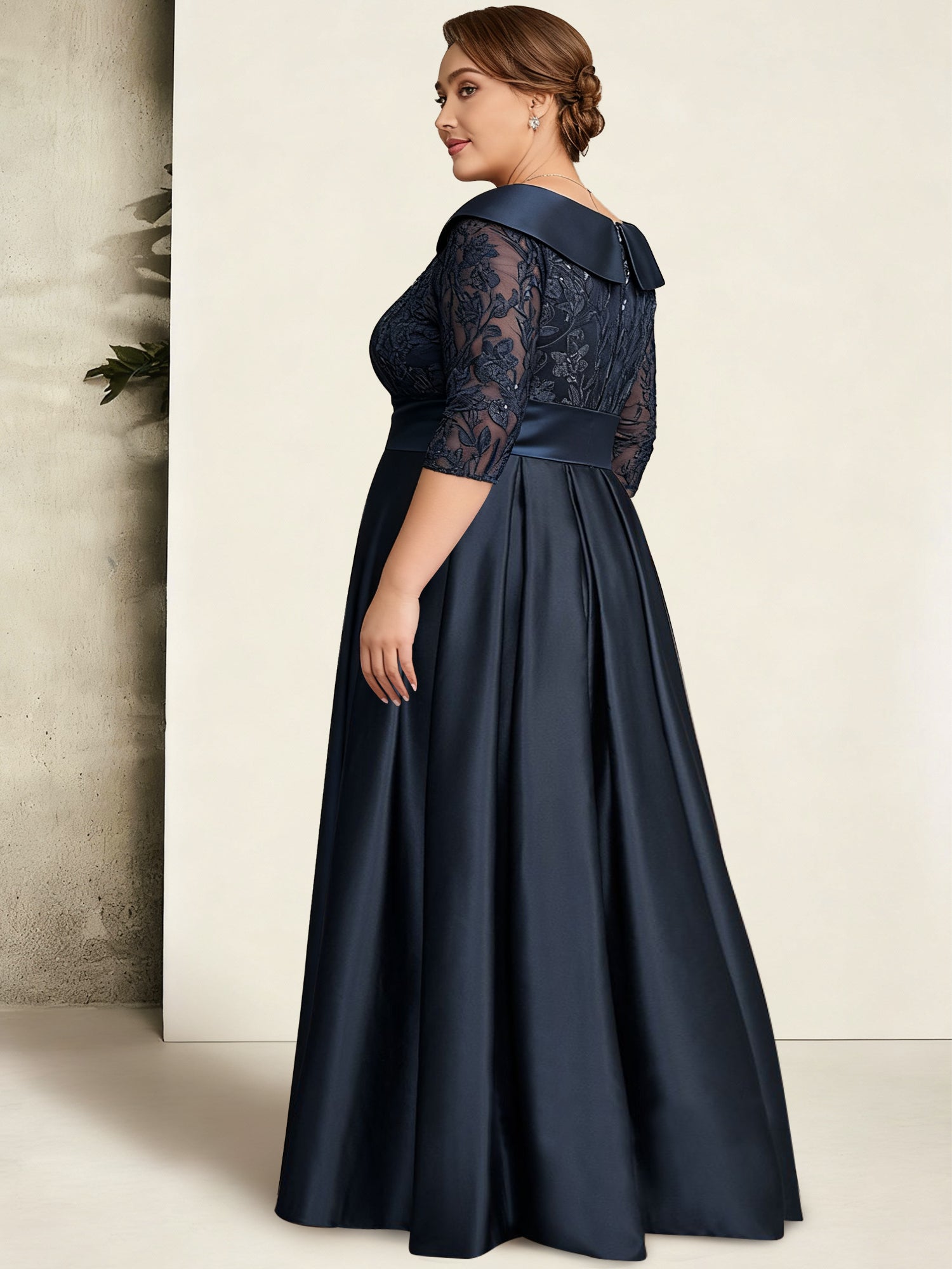 A-Line/Princess V-Neck Plus Size Mother of the Bride Dresses Floor-Length Lace Sequins Bow