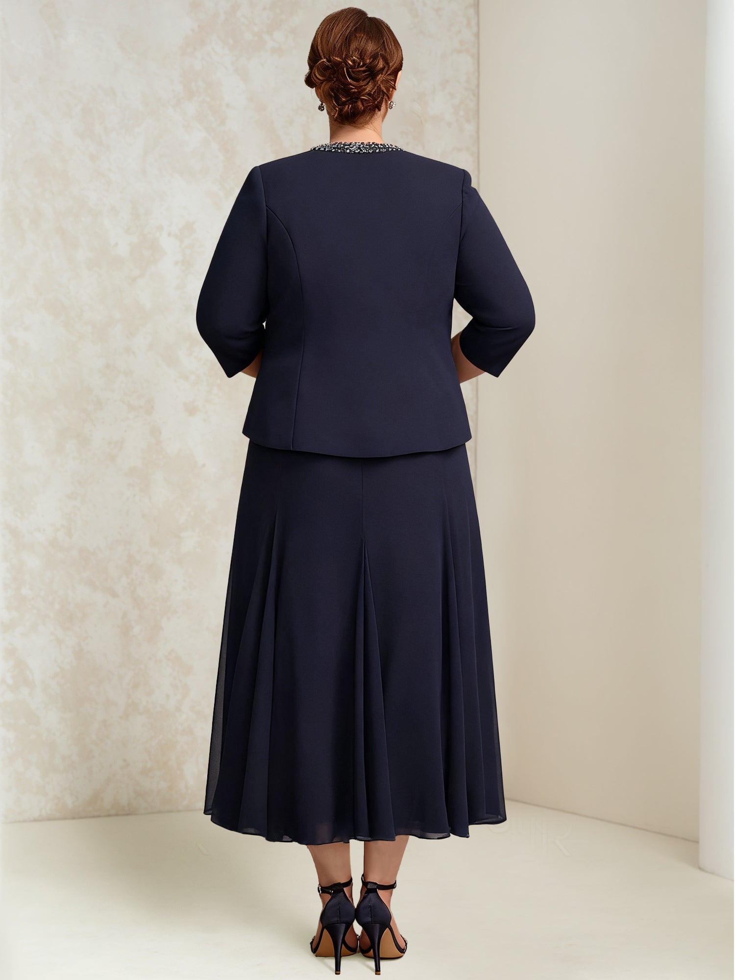 A-Line/Princess Chiffon Scoop Plus Size Mother of the Bride Dresses with Wrap/Jacket Beading