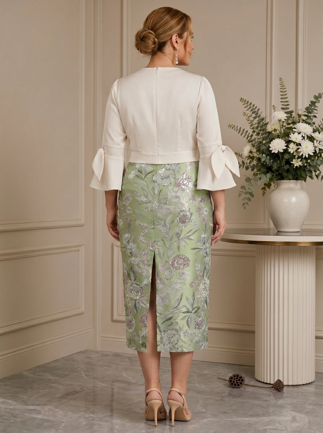 Sheath/Column V-Neck Satin Plus Size Mother of the Bride Dresses 3/4 Sleeves Shirt Collar Floral Tea-Length Cocktail Dresses