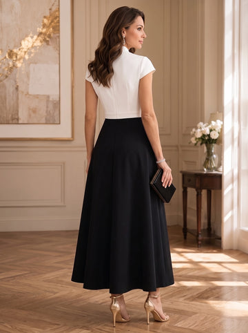 A-Line/Princess V-Neck Satin Mother of the Bride Dresses Short Sleeves Ankle-Length 3D Flower