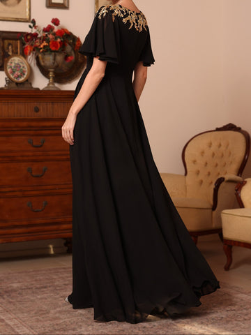 A-Line/Princess V-Neck Chiffon Mother of the Bride Dresses Appliques Floor-Length Short Sleeves Ruffles