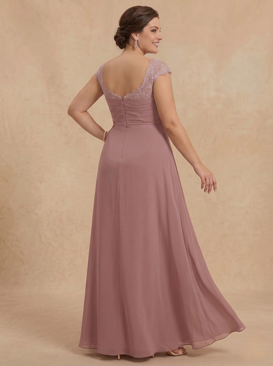 Sheath/Column Square Collar Chiffon Plus Size Mother of the Bride Dresses Floor-Length Ruffles Ruched Sleeveless Lace