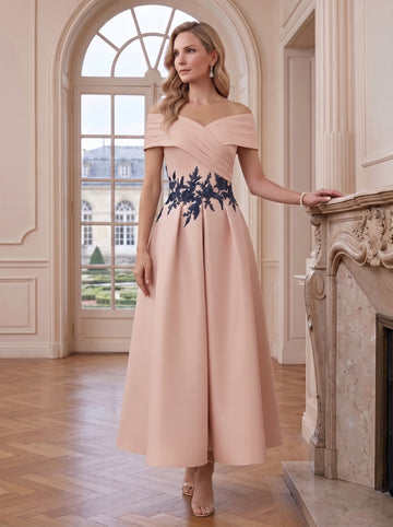 A-Line/Princess Off-the-shoulder Stretch Satin Mother of the Bride Dresses with Appliques Ankle-Length Sleeveless