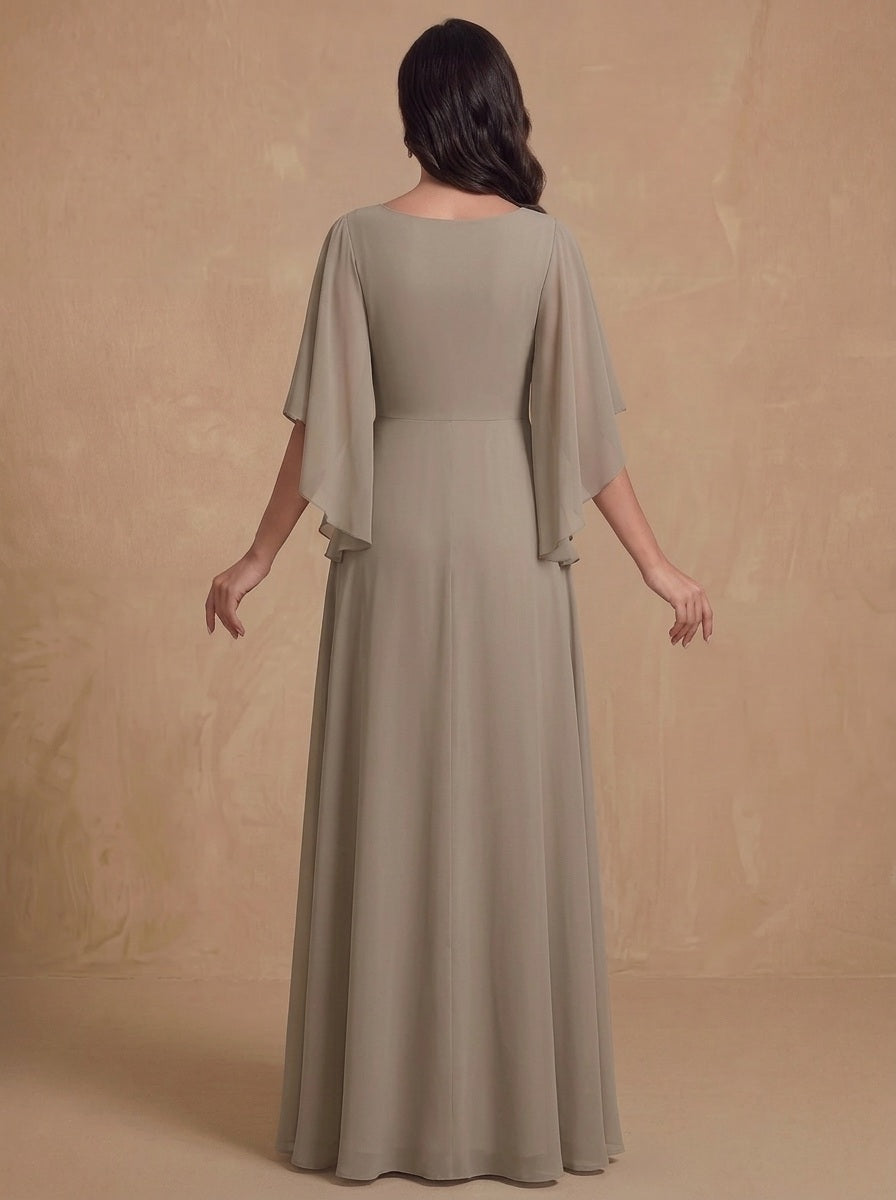A-Line/Princess V-Neck Chiffon Mother of the Bride Dresses Floor-Length Half Sleeves Floral Lace Appliques