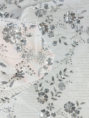 A-Line/Princess V-Neck Sequins Lace Mother of the Bride Dresses 3/4 Sleeves Floral Tea-Length