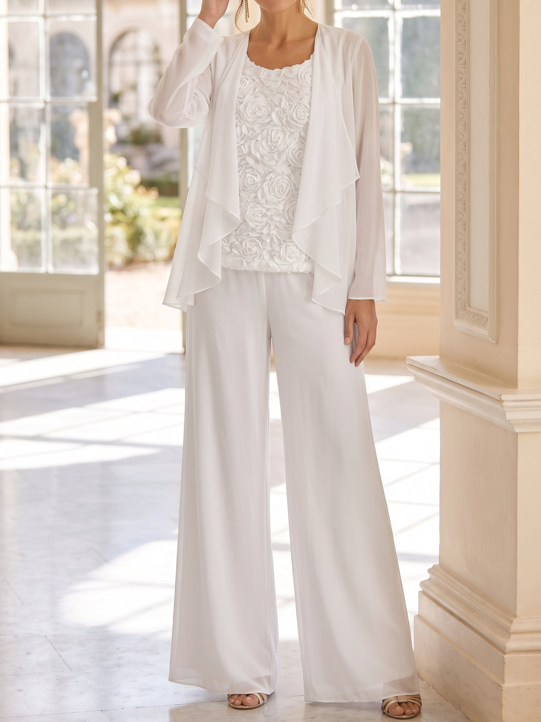 3 Pieces Chiffon Scoop Mother of the Bride Pantsuits Ankle-Length Long Sleeves & Sleeveless 3D Flowers with Jacket