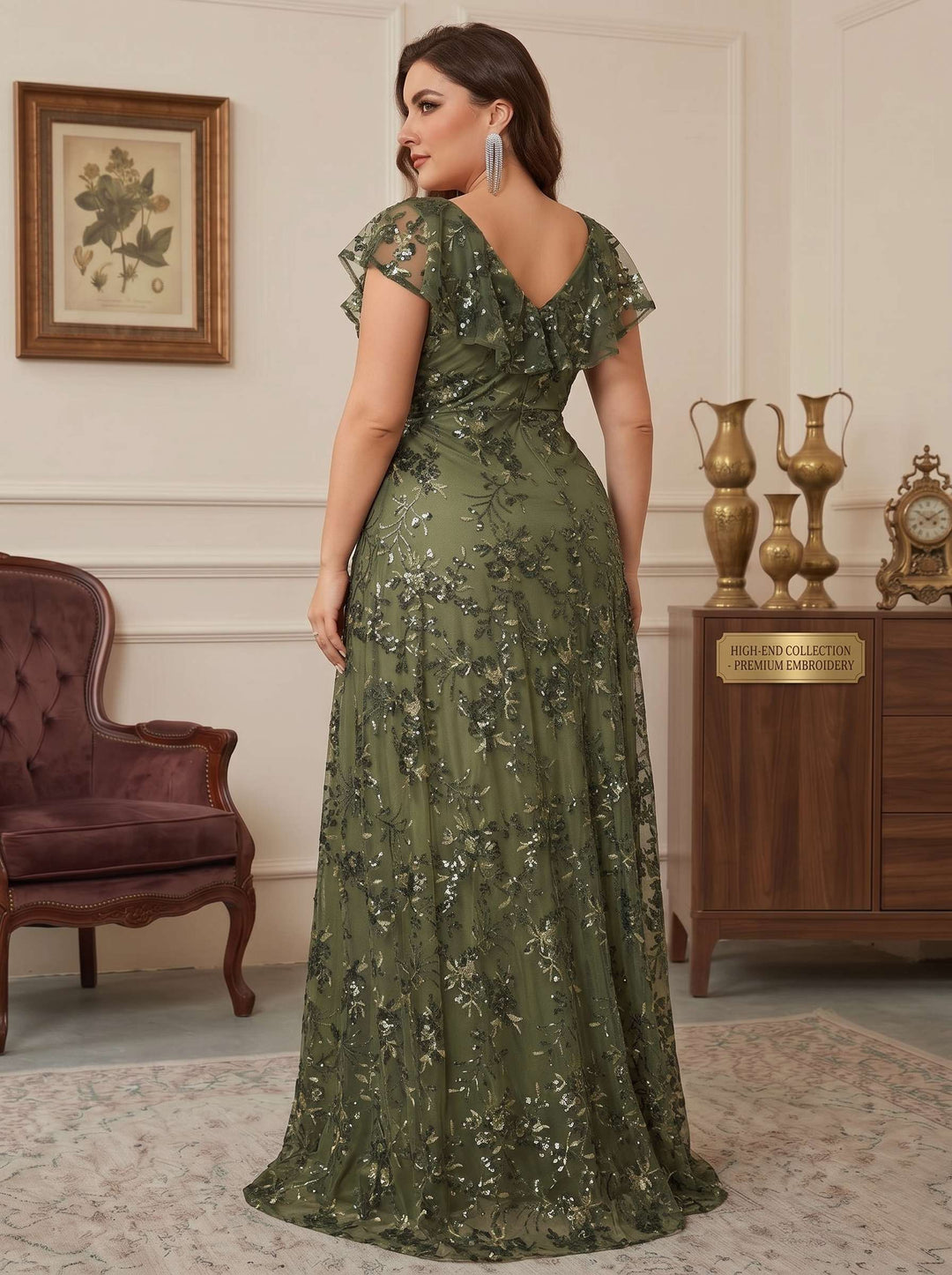 A-Line Plus Size Mother of the Bride Dresses Lace Appliques Sequin V-Neck Short Sleeves Floor-Length