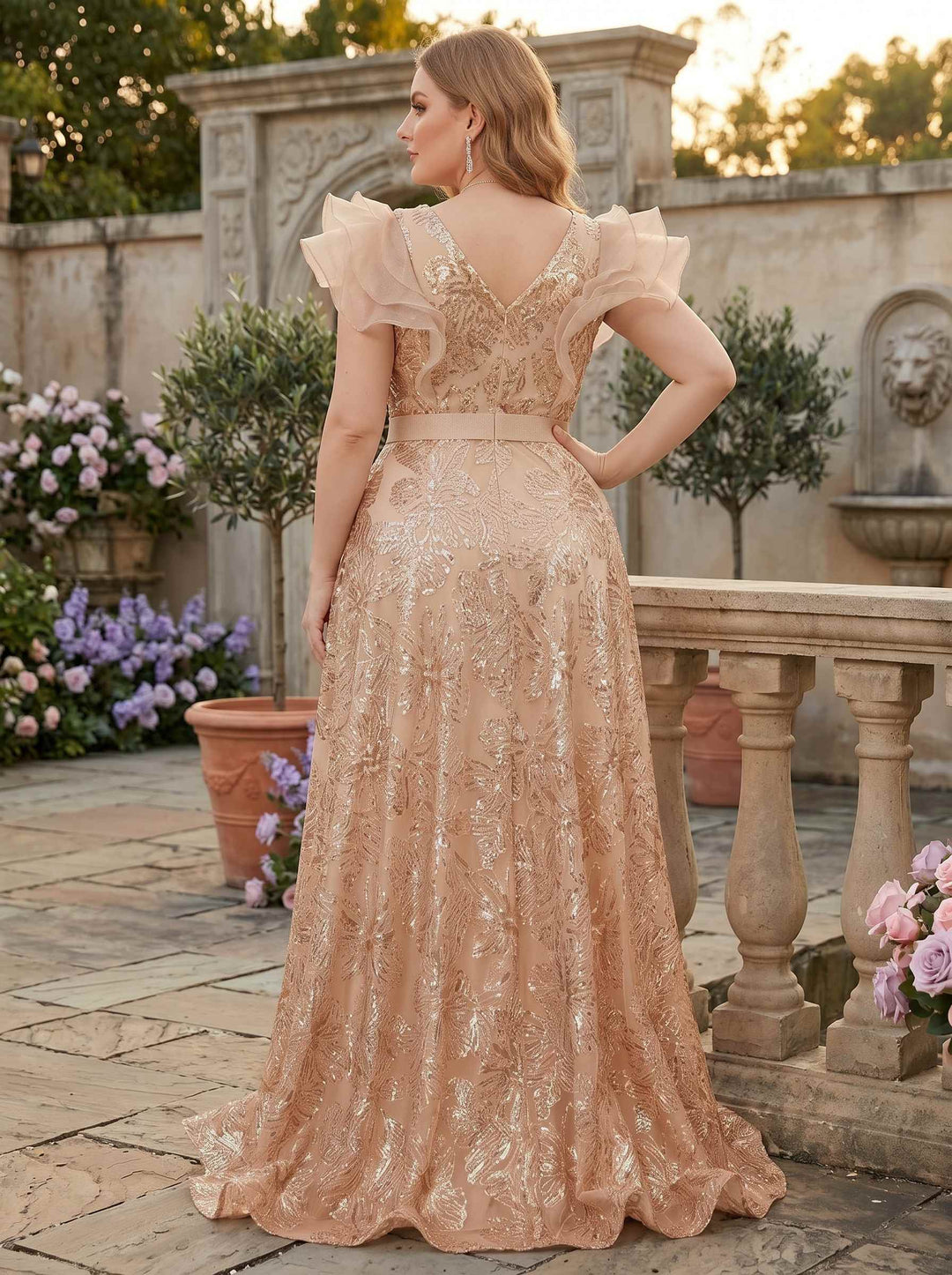A-Line/Princess Plus Size Mother of the Bride Dresses Ruffles Beaded Short Sleeves Floor-Length Formal Elegant Dresses