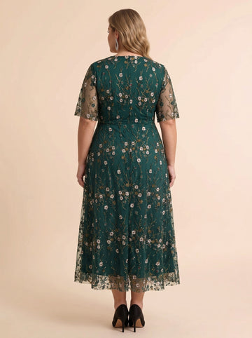 A-Line/Princess V-Neck Short Sleeves Embroidered Tea-Length Plus Size Mother of the Bride Dresses
