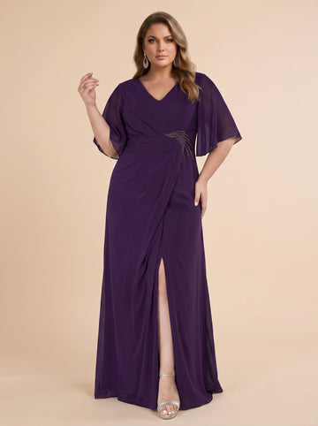A-Line/Princess V-Neck Half Sleeves Slit Chiffon Floor-Length Plus Size Mother of the Bride Dresses
