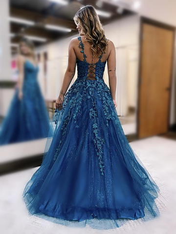A-Line/Princess Embroidery Prom Dresses Spaghetti Straps Floor-length Long Sparkle Dresses