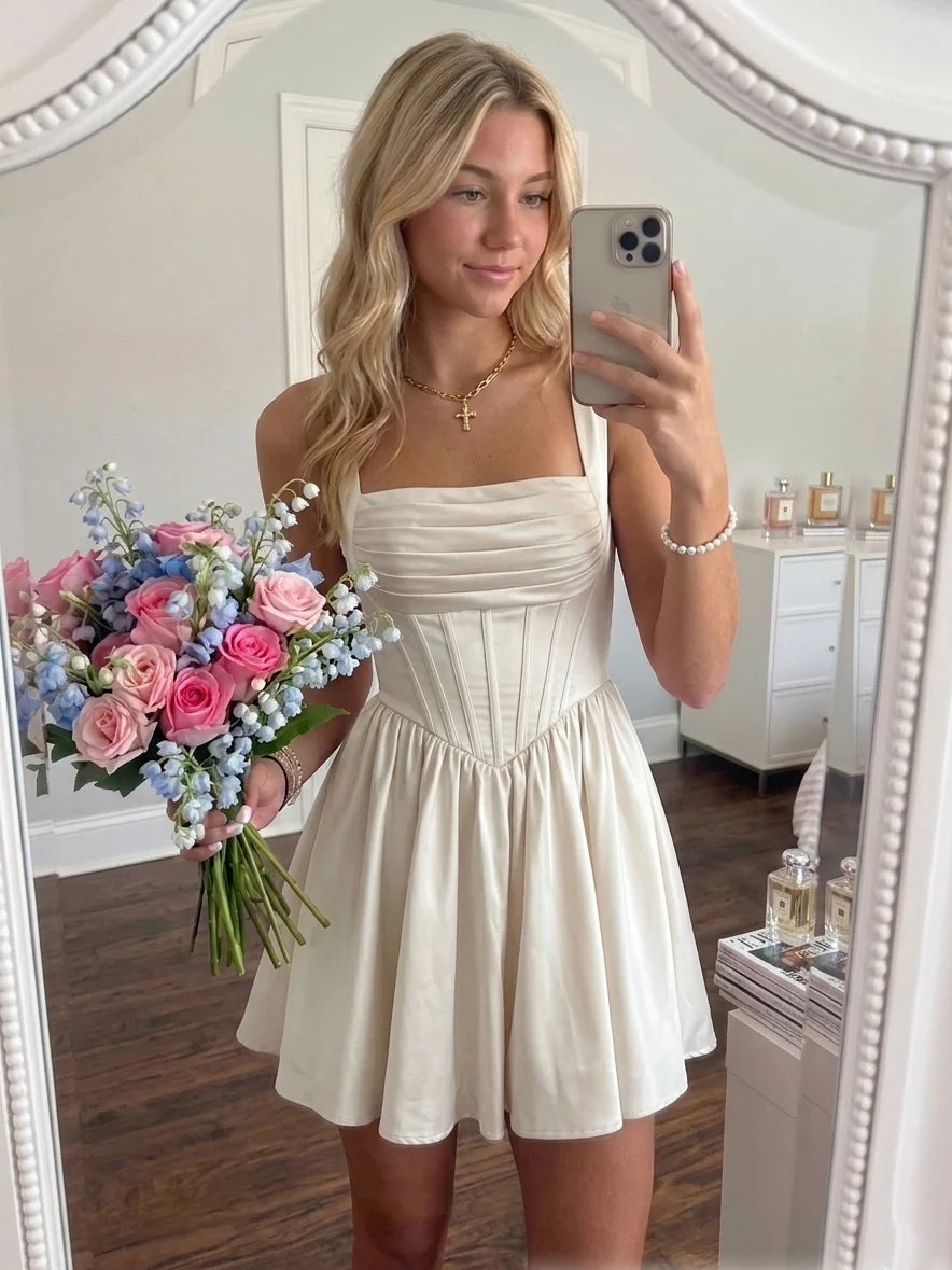 A-Line/Princess Square Neck Satin Homecoming Dresses Short/Mini Sleeveless Bowknot