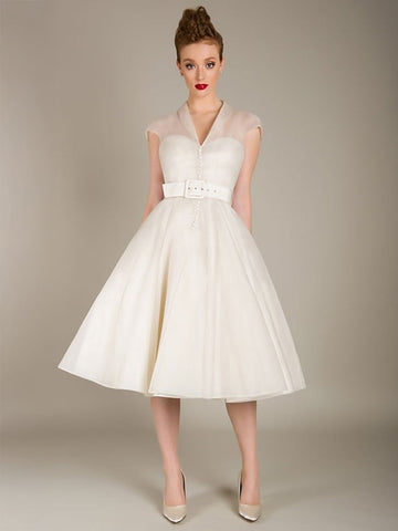 A-Line/Princess Little White Dress Organza Formal/Wedding Dresses Sweetheart&V-Neck Short Sleeves Tea-Length Cocktail Dresses With Sash / Ribbon
