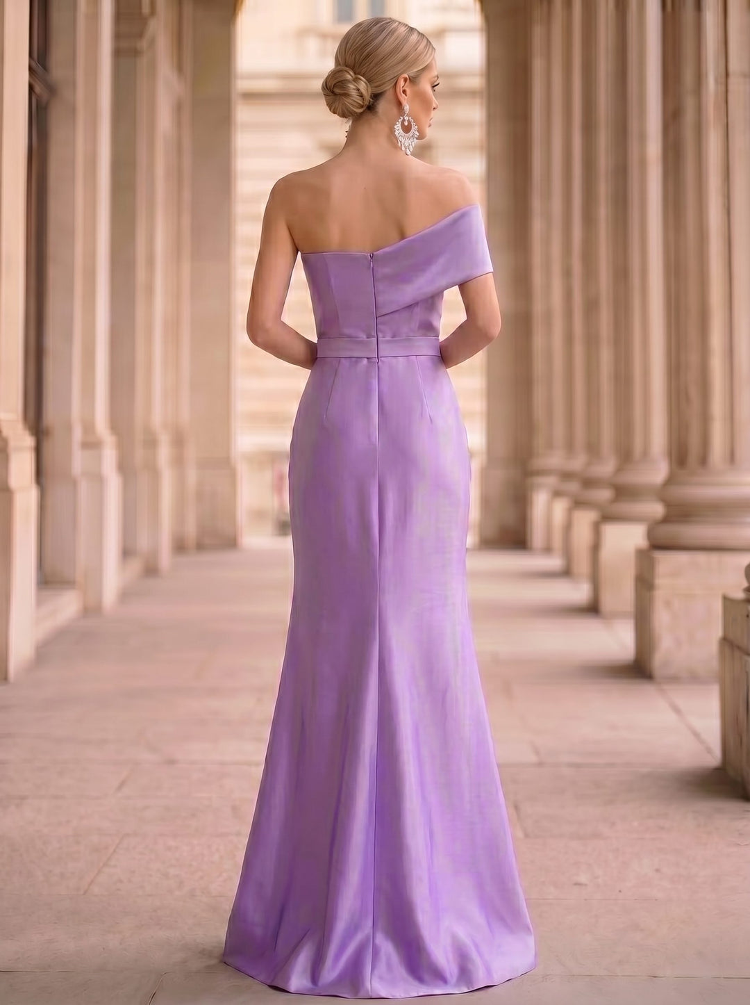 A-Line Evening Dresses Elegant Sleeveless Satin Floor-Length Elegant Purple Formal Dress With High Slit