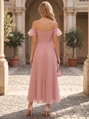 A-Line/Princess Off-the-Shoulder Sleeveless Ruffles Tulle Tea-Length Cocktail Dresses