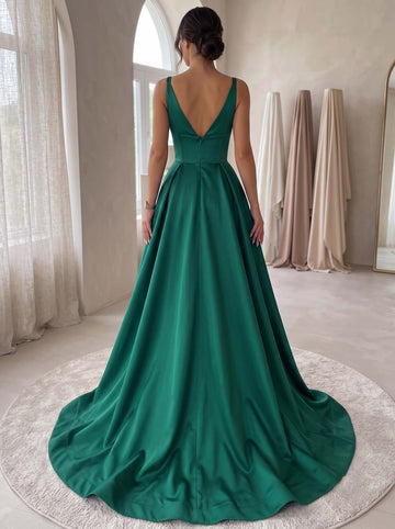 A-Line Evening Dress Green Sleeveless Satin Evening Gown With Slit