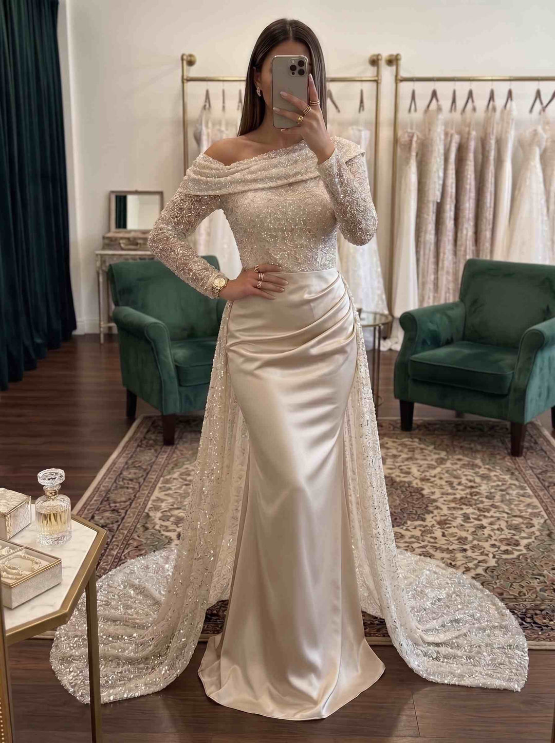 Sheath/Column Evening Dresses Sequined Champagne One-Shoulder Long Sleeves Floor-Length Sequins Court train