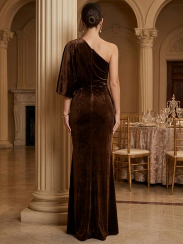 Sheath/Column One-Shoulder Velvet Evening Dresses Floor-Length Half Sleeve Formal Dresses Ruched