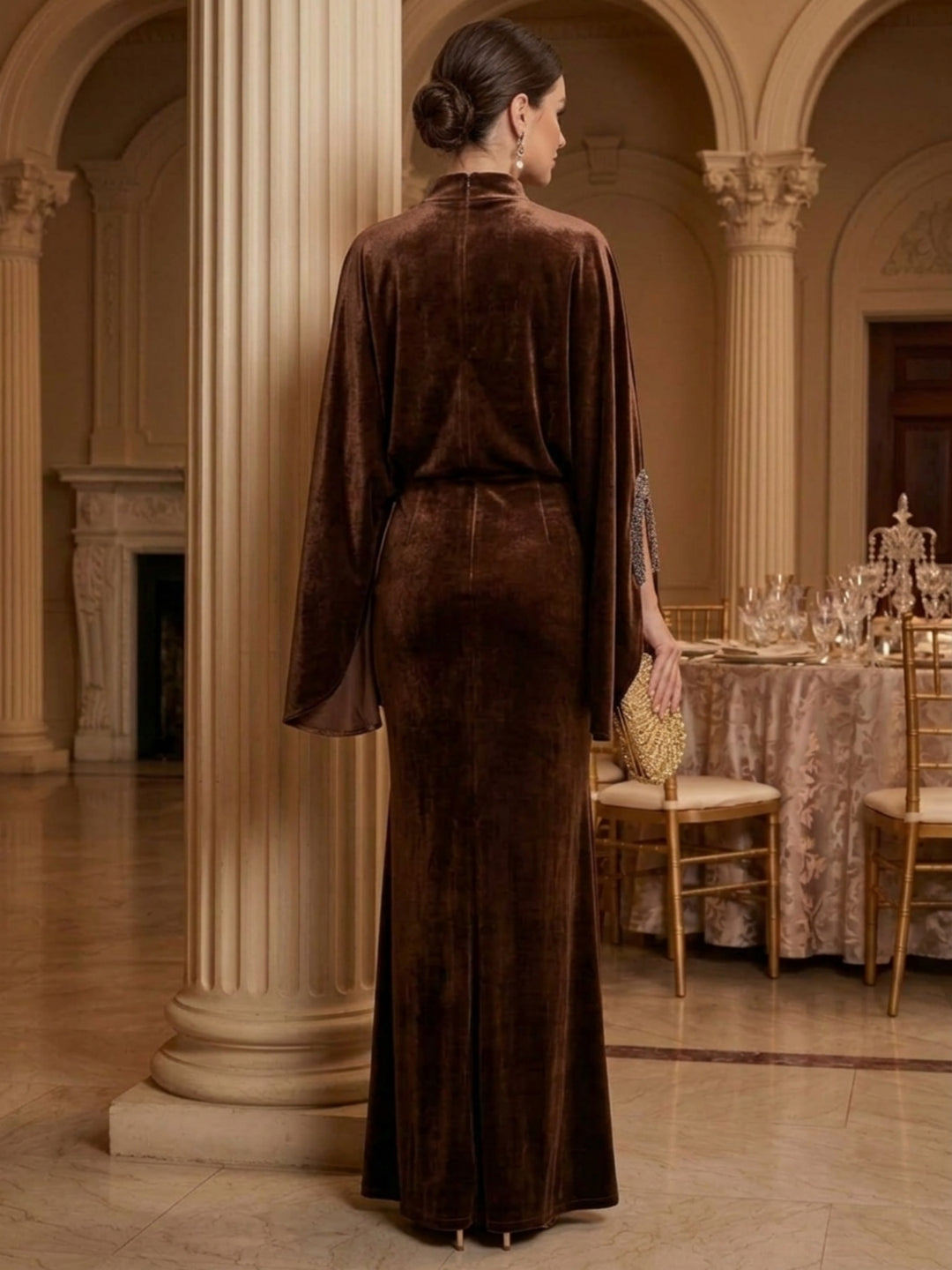 Sheath/Column Mock Neck Velvet Evening Dresses Floor-Length Cape Sleeves Formal Dresses With Rhinestones