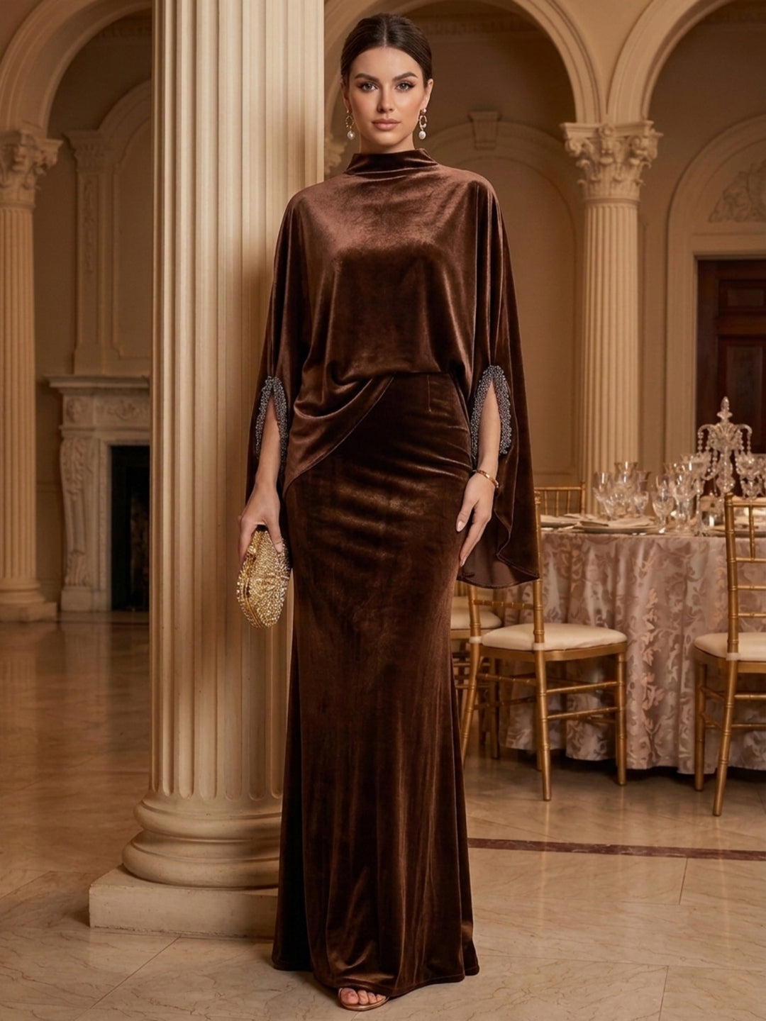 Sheath/Column Mock Neck Velvet Evening Dresses Floor-Length Cape Sleeves Formal Dresses With Rhinestones