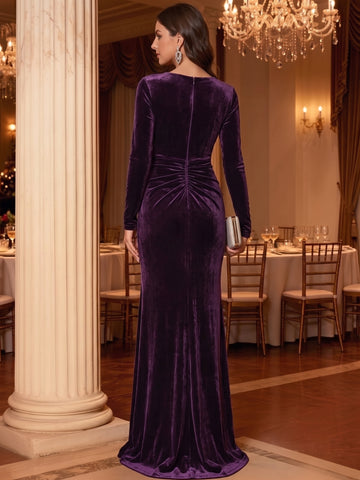 Sheath/Column V-Neck Velvet Evening Dresses Long Sleeves Ruched Formal Dresses Floor-Length With Split Side