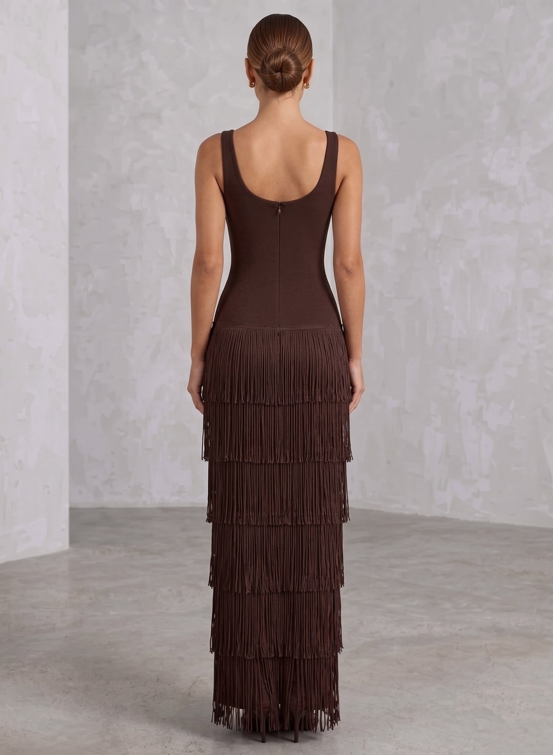 Sheath/Column Stretch Satin Evening Dresses Scoop Sleeveless Floor-Length Fringed Formal Dresses