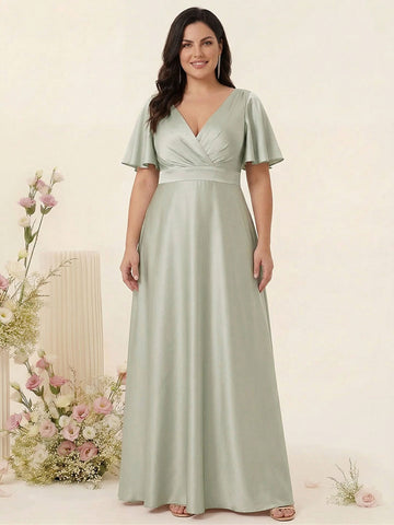 A-Line/Princess V-Neck Short Sleeves Silk Satin Plus Size Bridesmaid Dresses with Pockets